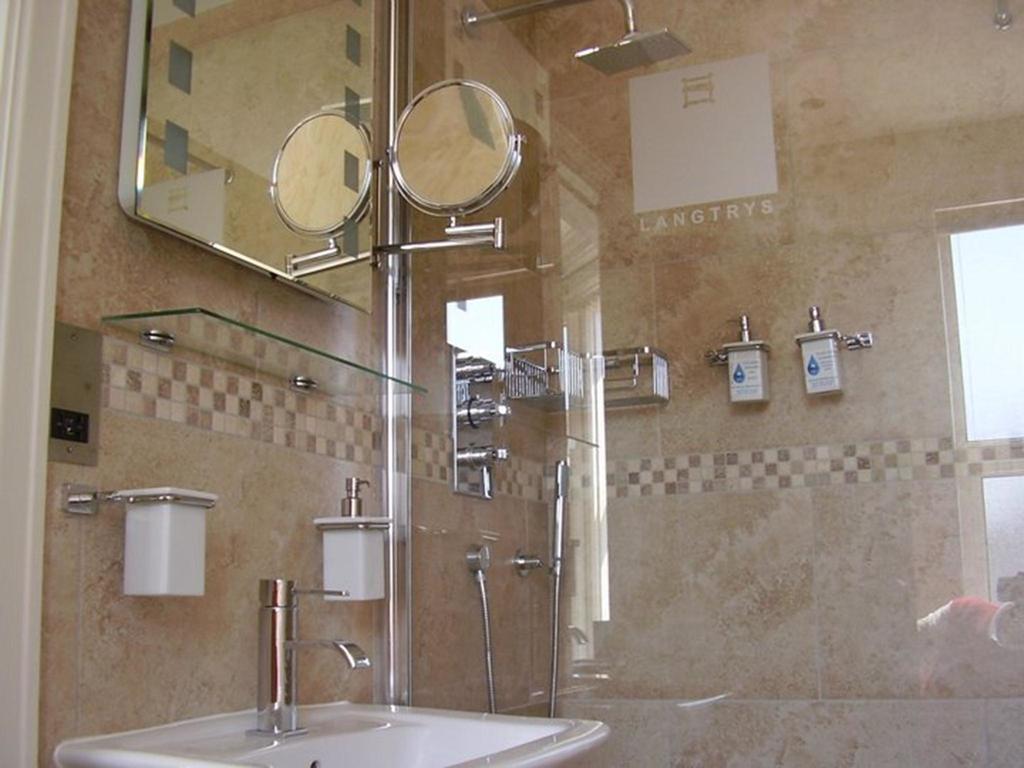 مبيت وإفطار بلاكبول Langtrys المظهر الخارجي الصورة